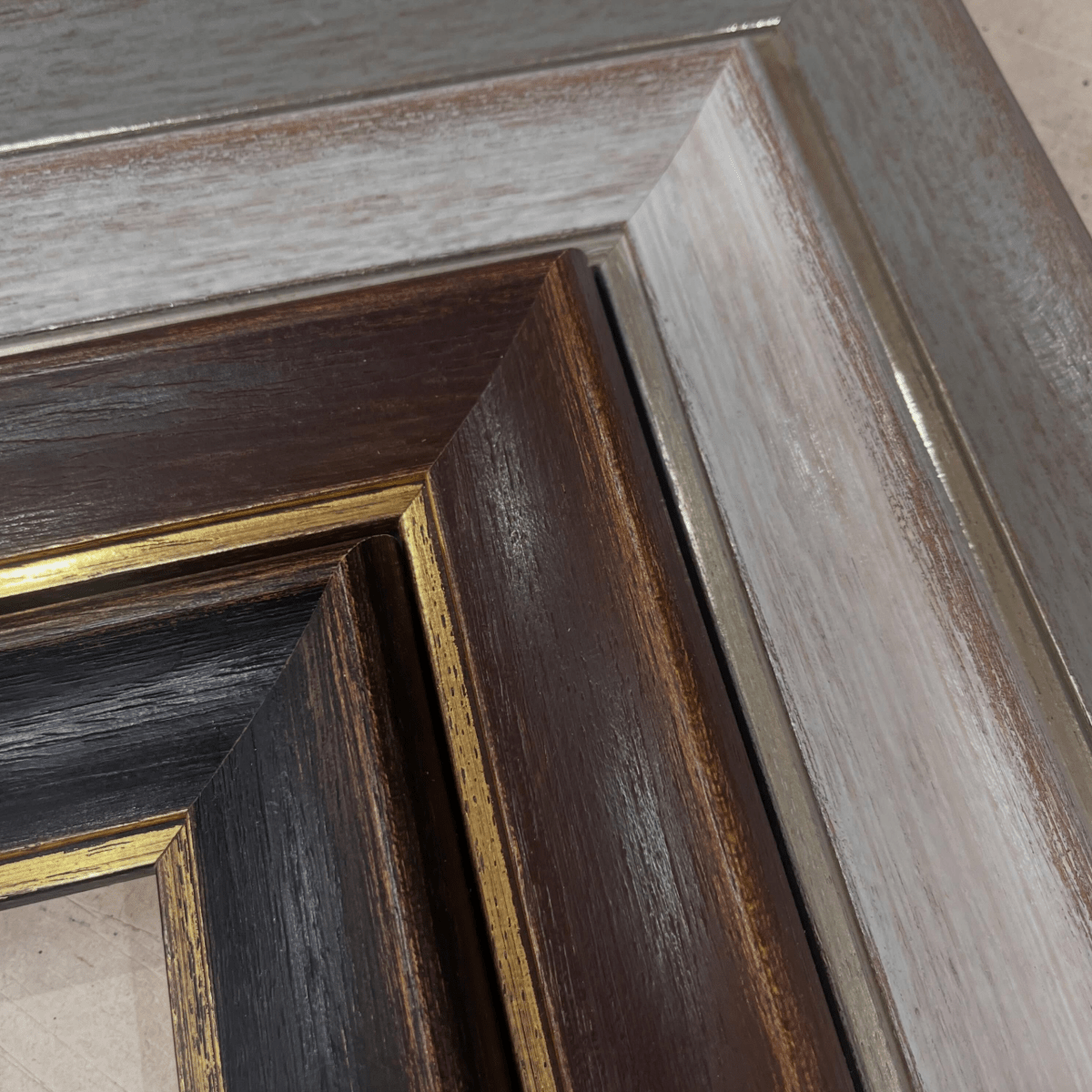 PROFESSIONAL ARTIST EDINBURGH FRAME AND GESSO PANEL SQUARE - Foster & Walker