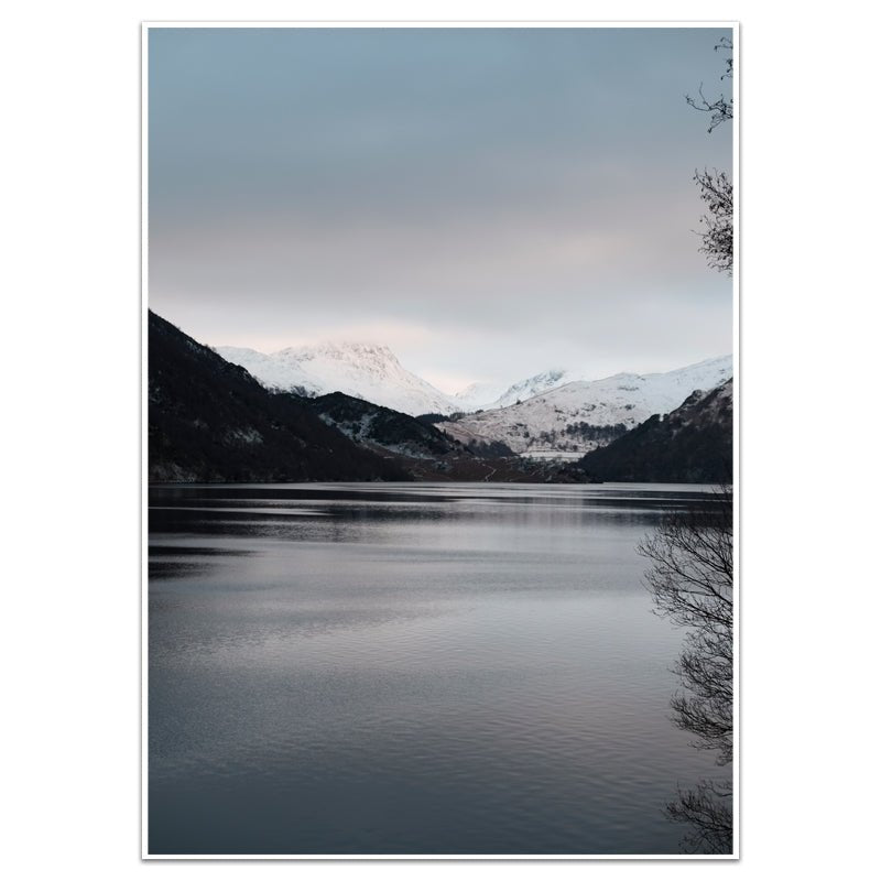 WINTER STILLNESS ON THE LAKE NO.1 - Sincerely Frank Art